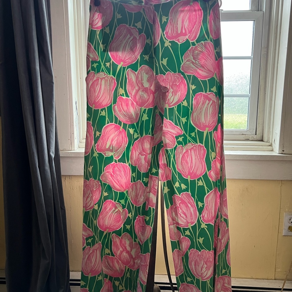 Lilly P palazzo pant with pink tulips